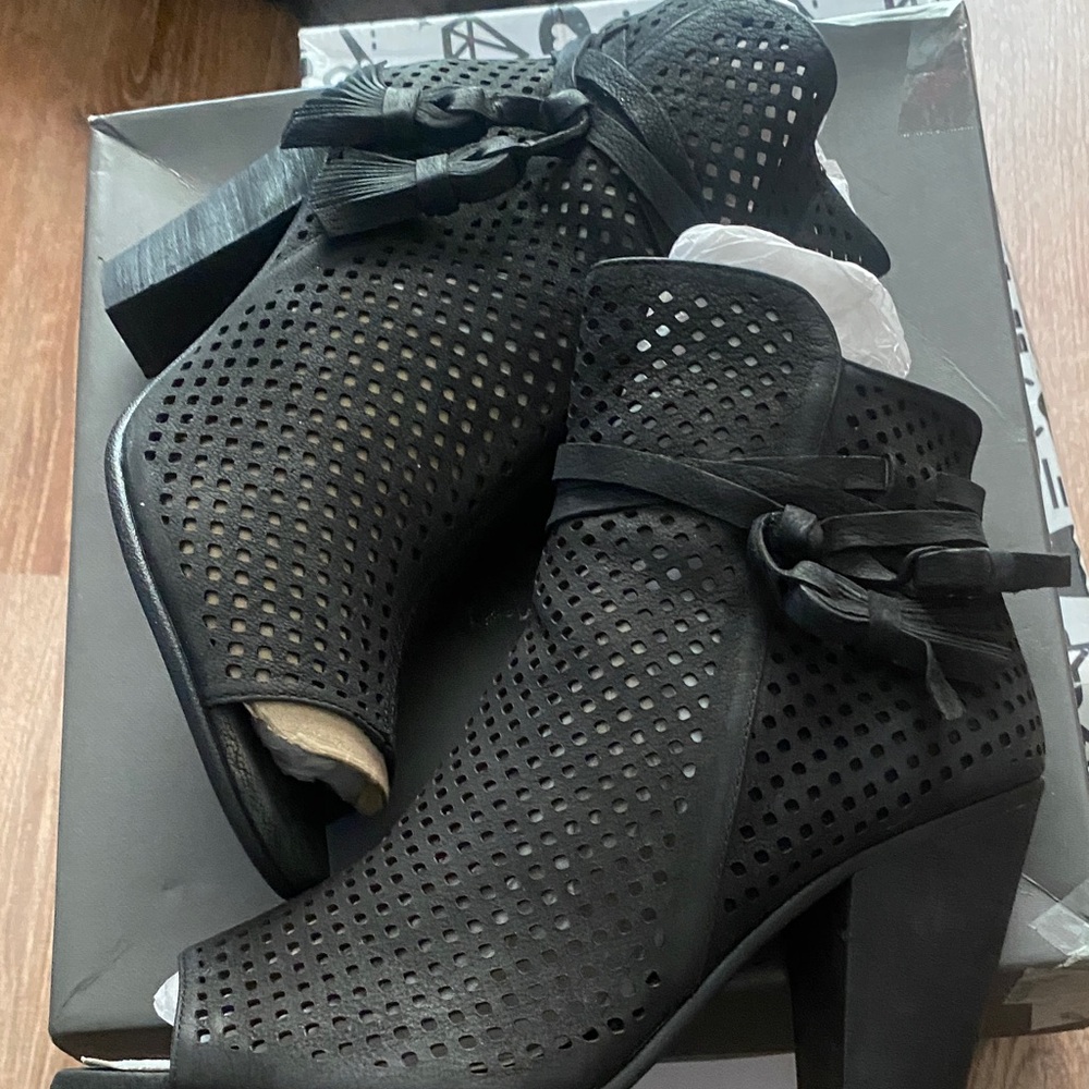 Vince Camuto Black Perforated Ankle Booties - Picture 7 of 7